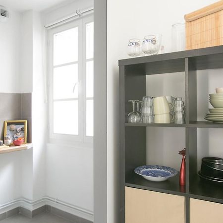 Charming 1 Bedroom Marais Hideaway - Fb17A Париж Екстериор снимка