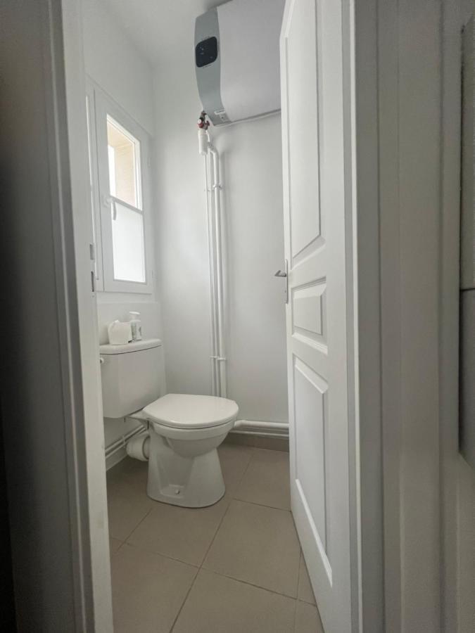 Charming 1 Bedroom Marais Hideaway - Fb17A Париж Екстериор снимка