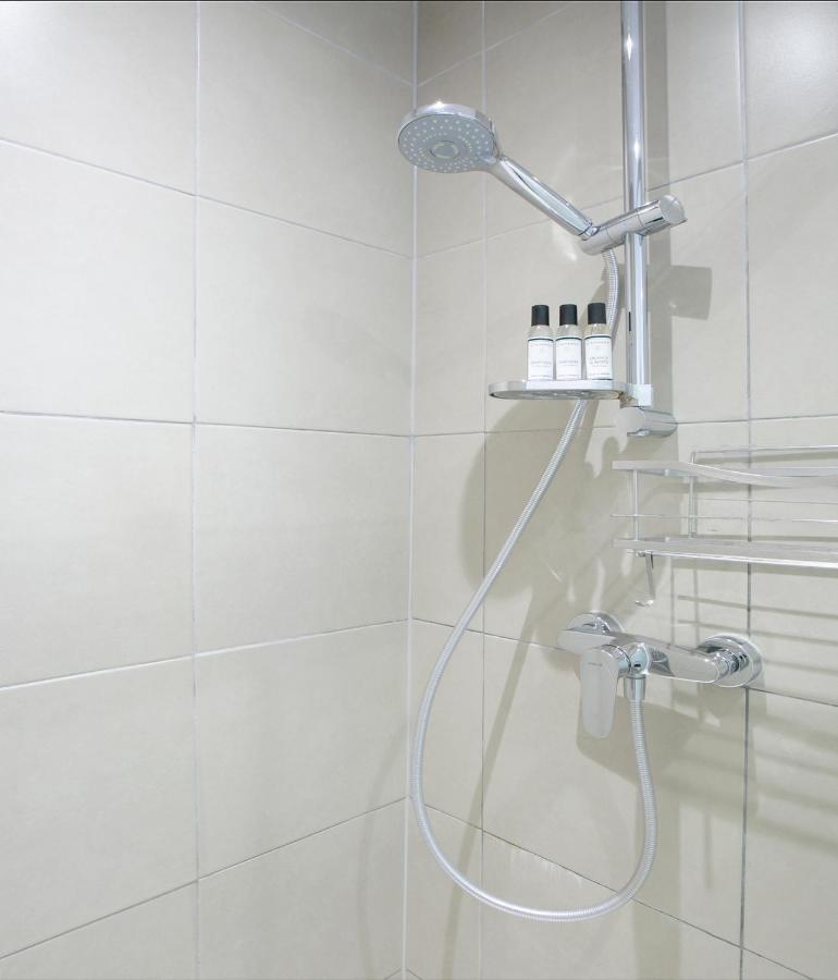 Charming 1 Bedroom Marais Hideaway - Fb17A Париж Екстериор снимка